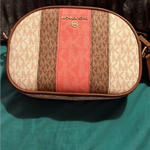 Michael Kors Crossbody